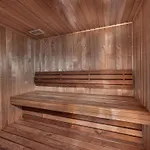 Moderne Avec Accès Sauna Et Hammam - Fr-1-569-186 Appartement