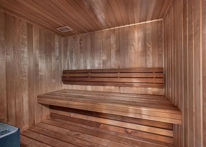 Moderne Avec Acces Sauna Et Hammam - Fr-1-569-186 Lägenhet